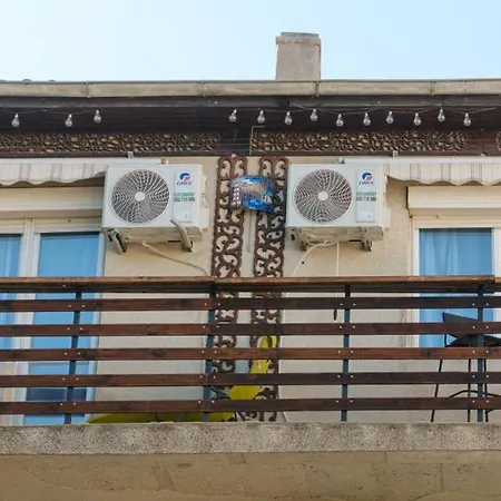Apartment светулка